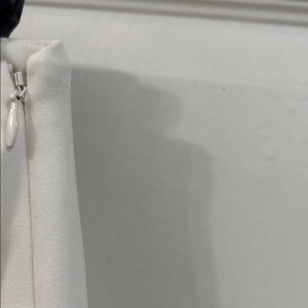 Meshki Elegant White Maxi Skirt - Picture 6 of 10